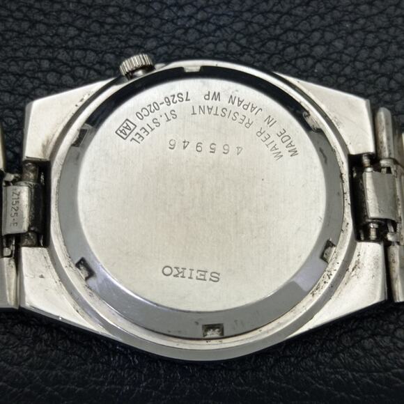 Vintage 1981 Seiko Automatic Mens Silver Watch W/daydate & Blue accents - Picture 8 of 10